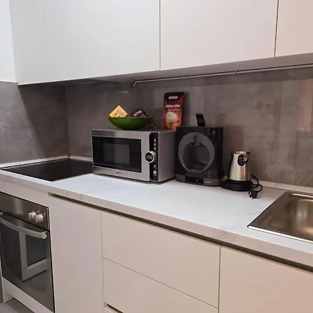 Dagosami - Luxury 2 Bedroom 70m2 Skopje